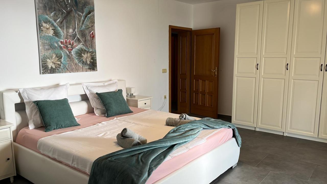Vila Sani Crikvenica Apartment Exterior photo