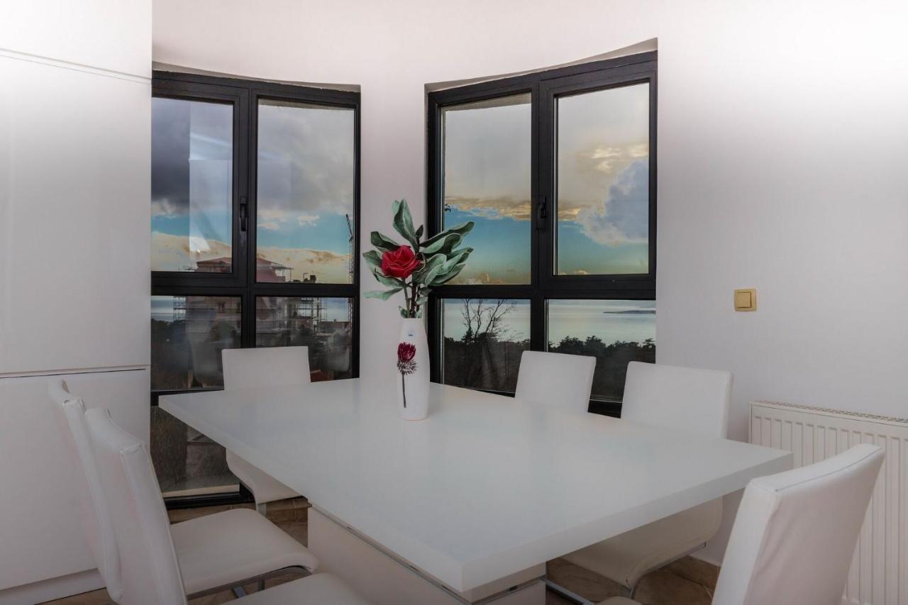 Vila Sani Crikvenica Apartment Exterior photo